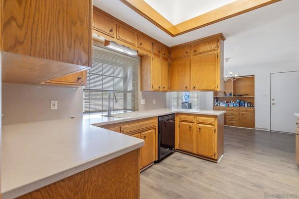 Interior, Kitchen, Pendant Lights, Wood Texture Flooring