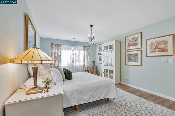 Bedroom, Interior, Pendant Lights, Wood Texture Flooring