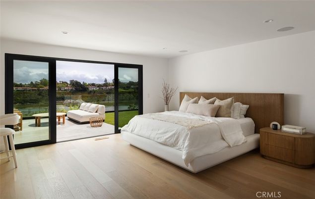 Bedroom, Interior, Recessed Lighting, Water, Wood Texture Flooring