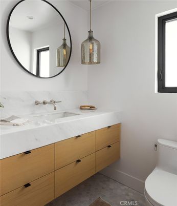 Bathroom, Dual Sink Vanities, Interior, Pendant Lights