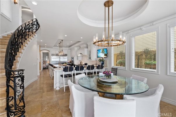 Chandelier, Dining room, Interior, Kitchen, Pendant Lights, Recessed Lighting