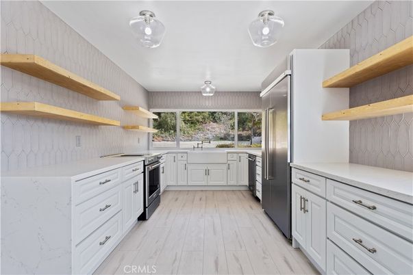 Interior, Kitchen, Stainless Steel Appliances, Wood Texture Flooring