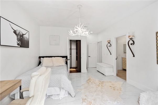 Bedroom, Interior, Marble, Pendant Lights