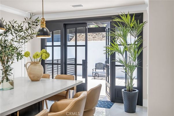 Dining room, Interior, Pendant Lights