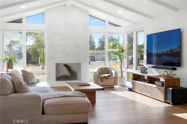 Fireplace, Interior, Living room, Recessed Lighting, Wood Texture Flooring