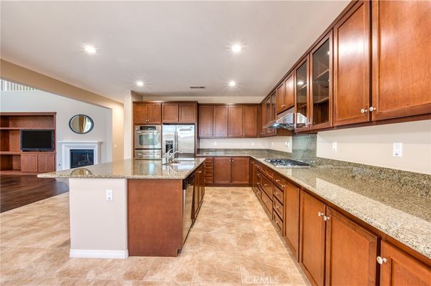 Fireplace, Interior, Kitchen, Recessed Lighting, Wood Texture Flooring