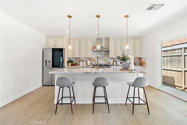 Interior, Kitchen, Pendant Lights, Recessed Lighting, Wood Texture Flooring