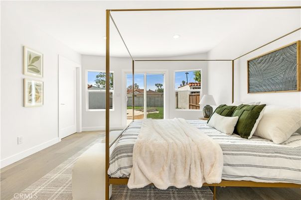Bedroom, Interior, Recessed Lighting, Water, Wood Texture Flooring