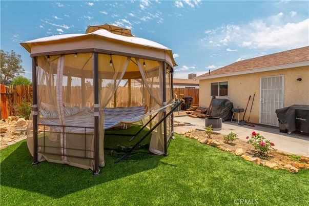 Backyard, Exterior, Playground