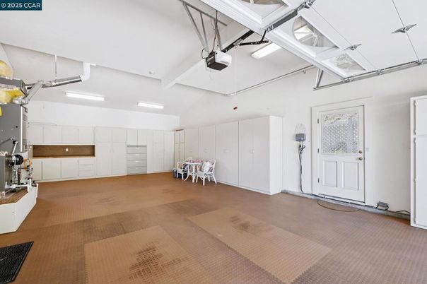 Fitness Equipment, Garage, Interior