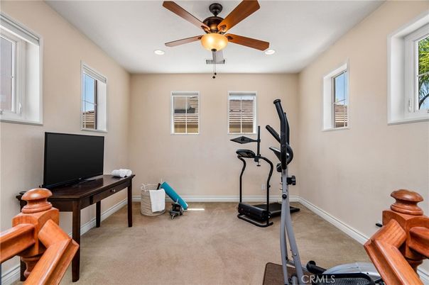 Fitness Equipment, Interior, Recessed Lighting
