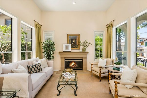 Fireplace, Interior, Living room, Recessed Lighting