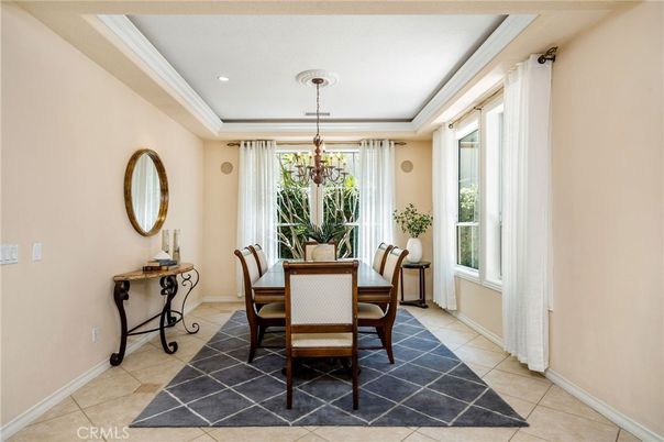 Chandelier, Dining room, Interior, Recessed Lighting