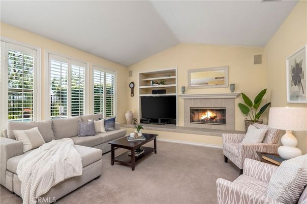 Fireplace, Interior, Living room
