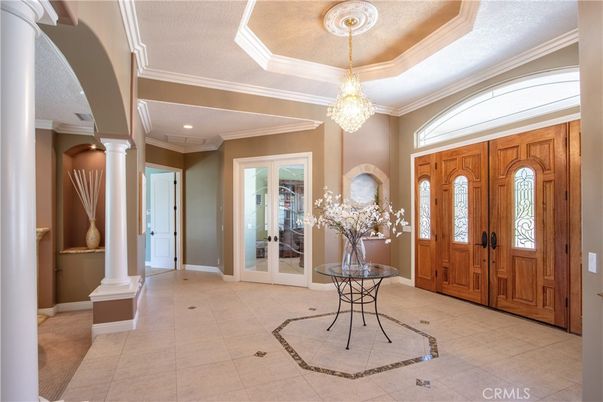 Chandelier, Interior, Recessed Lighting