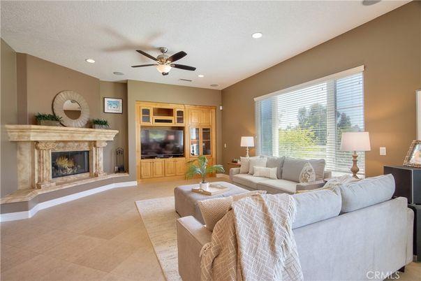 Fireplace, Interior, Living room, Recessed Lighting