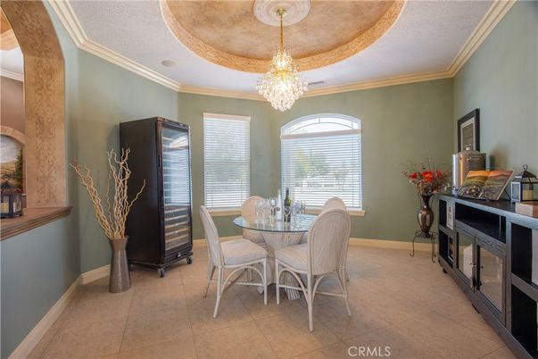 Chandelier, Dining room, Interior