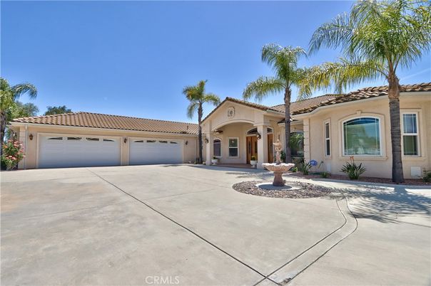 Attached, Exterior, Facade, Spanish Mediterranean
