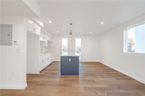 Interior, Kitchen, Pendant Lights, Recessed Lighting, Wood Texture Flooring