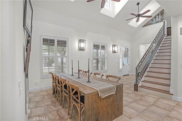 Dining room, Interior