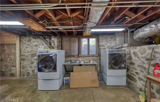 Interior, Stone Walls, Utility Closets, Washer, Wooden Beams