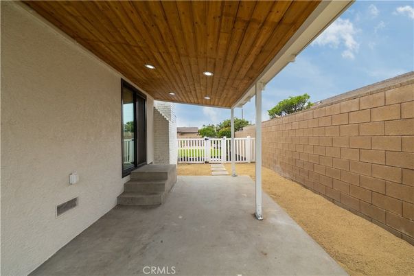 Exterior, Recessed Lighting