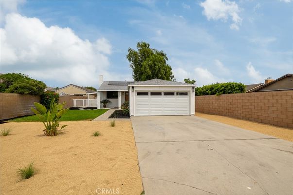Attached, Exterior, Facade, Solar Panels, Ranch
