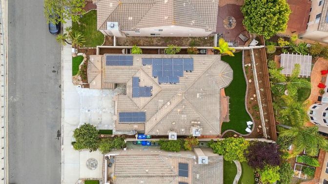 Exterior, Drone