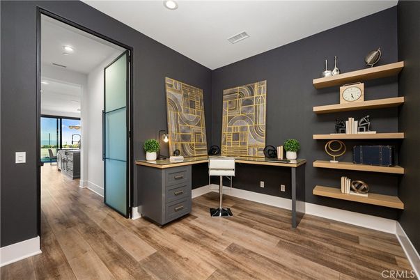 Home Office, Interior, Recessed Lighting, Wood Texture Flooring