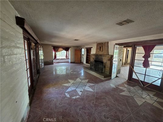 Empty room, Fireplace, Interior