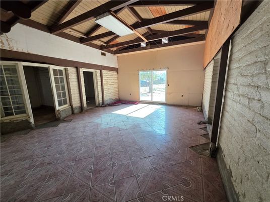Empty room, Interior, Stone Walls, Wooden Beams, Wooden Ceilings