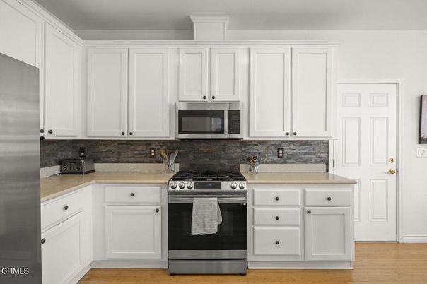 Interior, Kitchen, Stainless Steel Appliances, Wood Texture Flooring