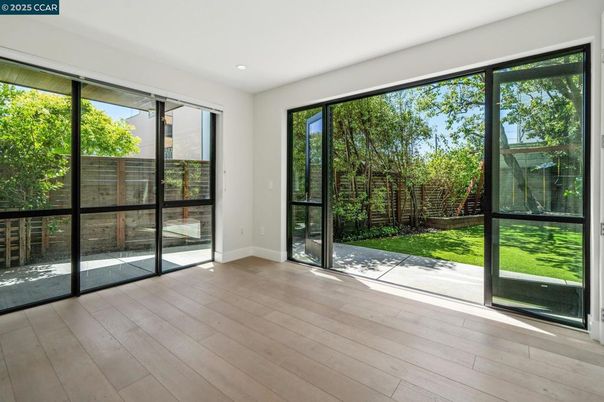Empty room, Interior, Recessed Lighting, Sun Room, Wood Texture Flooring