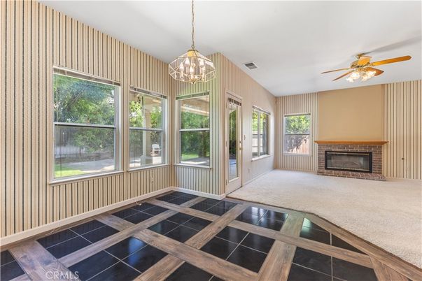 Chandelier, Empty room, Fireplace, Interior, Pendant Lights