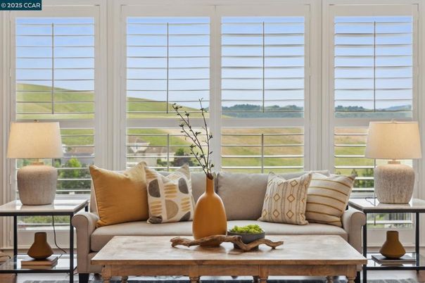 Interior, Living room, Sun Room, Water