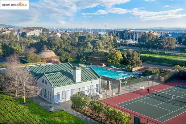 Exterior, Pool, Tennis Courts
