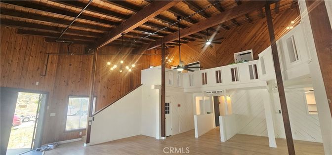 Empty room, Interior, Wooden Beams, Wooden Ceilings, Wood Texture Flooring, Wooden Walls