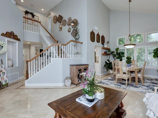 Dining room, Interior, Pendant Lights, Recessed Lighting