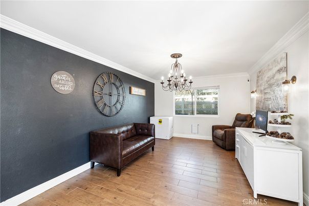 Chandelier, Interior, Wood Texture Flooring