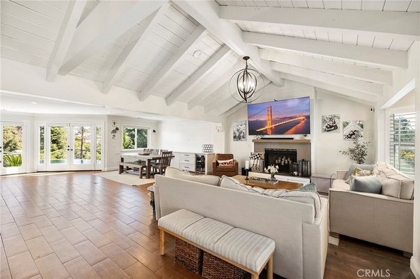 Chandelier, Dining room, Fireplace, Interior, Living room, Pendant Lights, Wood Texture Flooring