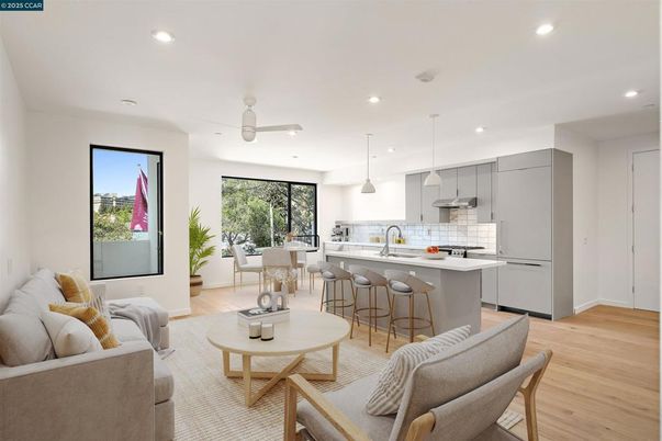 Interior, Kitchen, Living room, Pendant Lights, Recessed Lighting, Wood Texture Flooring