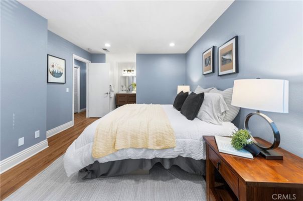Bedroom, Interior, Recessed Lighting, Wood Texture Flooring