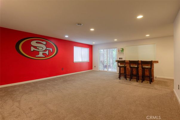Empty room, Interior, Recessed Lighting
