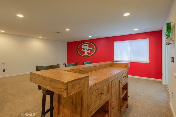 Game Room, Interior, Recessed Lighting