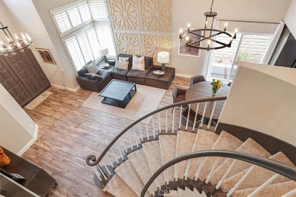 Chandelier, Dining room, Interior, Living room, Pendant Lights, Wood Texture Flooring
