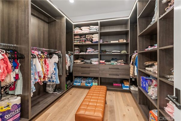 Interior, Recessed Lighting, Walk-in Closets, Wood Texture Flooring