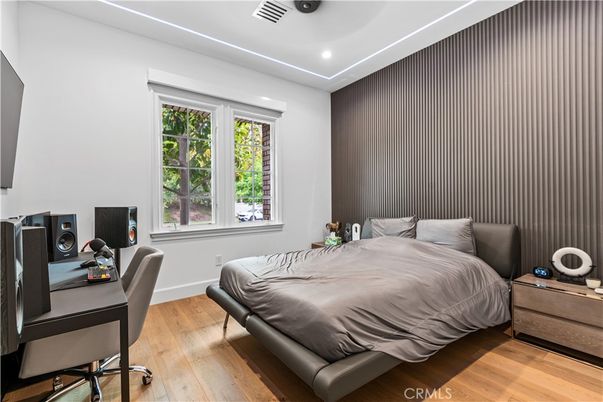Bedroom, Home Office, Interior, Recessed Lighting, Wood Texture Flooring