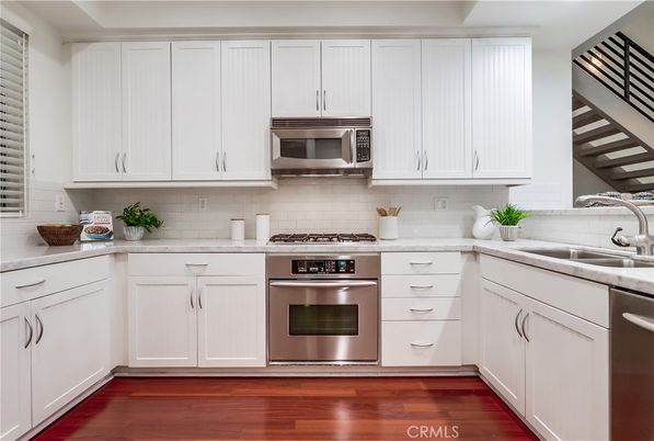 Interior, Kitchen, Stainless Steel Appliances, Wood Texture Flooring