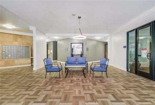 Elevator, Interior, Pendant Lights