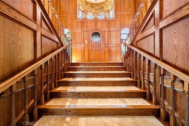 Interior, Wooden Walls
